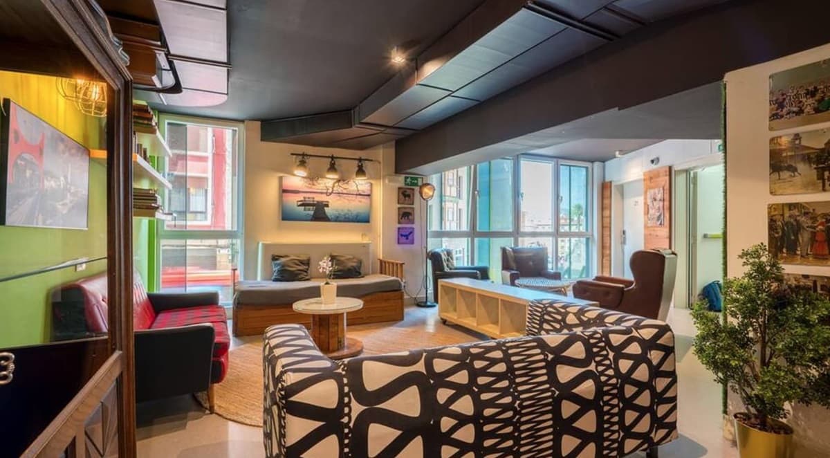 Foto de Ganbara Hostel - Self Check in en Bilbao